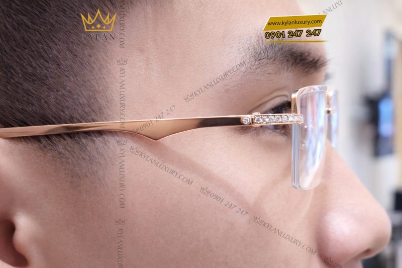 Mắt kính vàng hồng Au750 đính kim cương