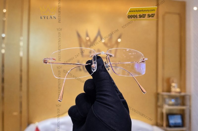 Mắt kính vàng hồng Au750 đính kim cương và viên chủ 3ly9
