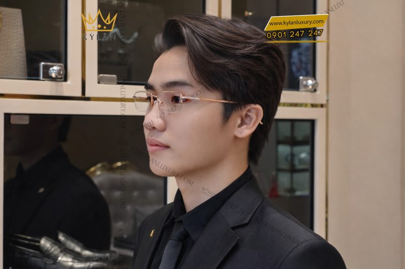 Mắt kính vàng hồng Au750 đính kim cương