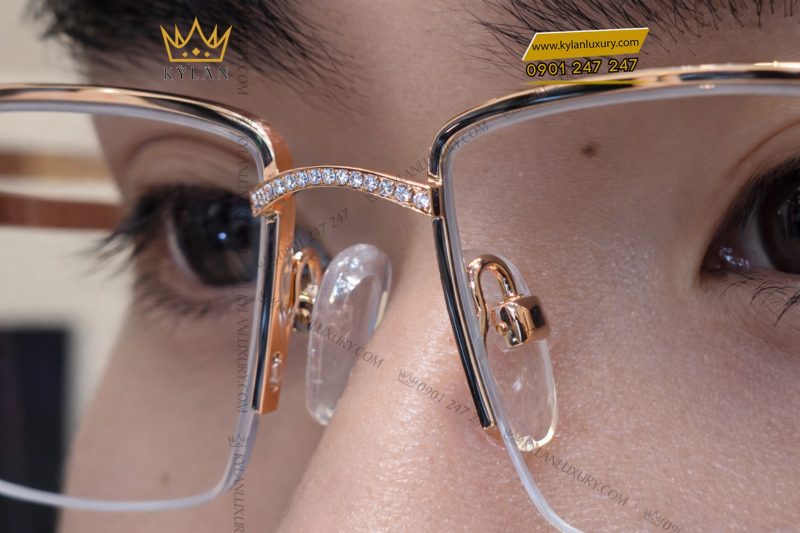 Mắt kính vàng hồng Au750 đính kim cương
