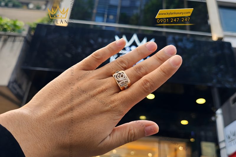 Nhẫn chữ H vàng hồng Au750 đính kim cương