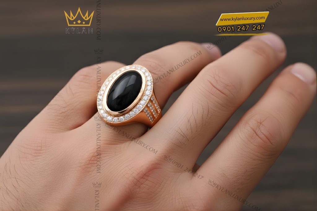 Nhẫn nam vàng hồng Au750 đính kim cương và đá quý đen