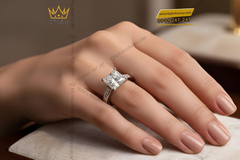 Nhẫn nữ vàng trắng Au750 đính kim cương