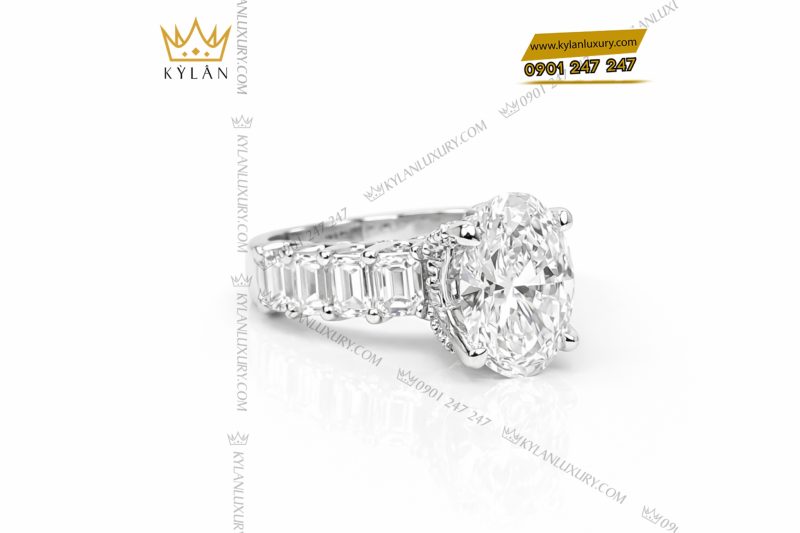 Nhẫn vàng trắng Au750 đính kim cương Oval