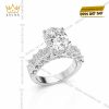 Nhẫn vàng trắng Au750 đính kim cương Oval