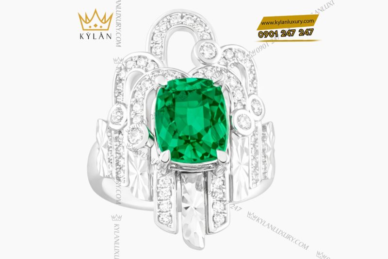Nhẫn vàng trắng Au750 đính kim cương và đá ngọc lục bảo