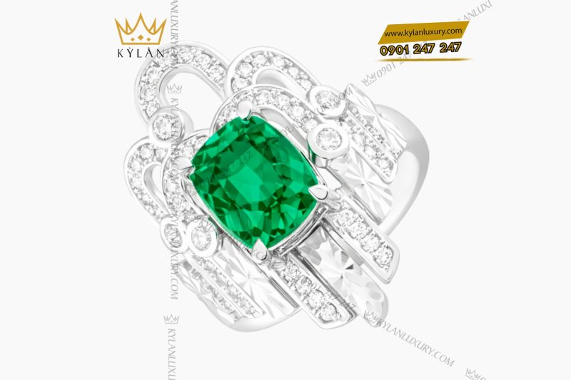Nhẫn vàng trắng Au750 đính kim cương và đá ngọc lục bảo