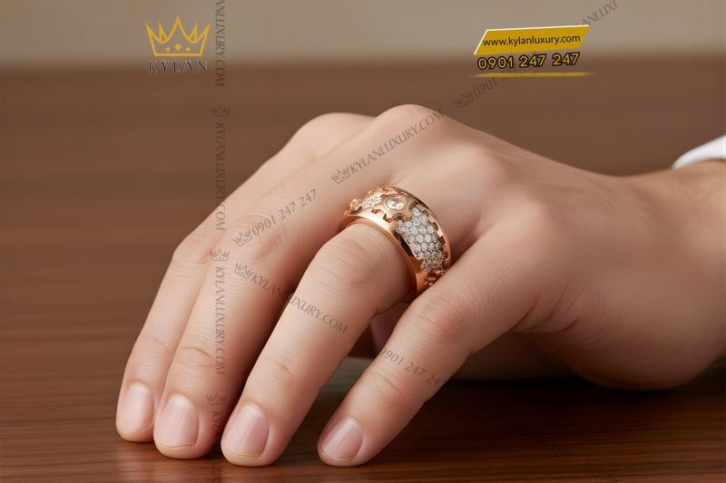 Nhẫn xoay vàng hồng Au750 đính kim cương