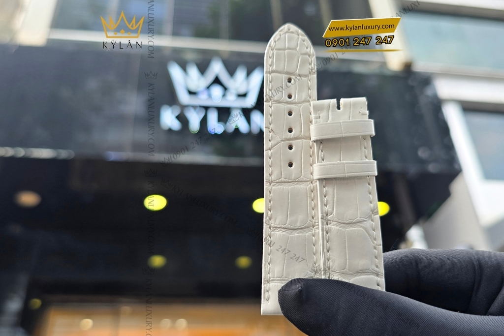 Kỳ Lân Luxury day dong ho chopard da ca sau trang 6 Dây đồng hồ Chopard da cá sấu trắng