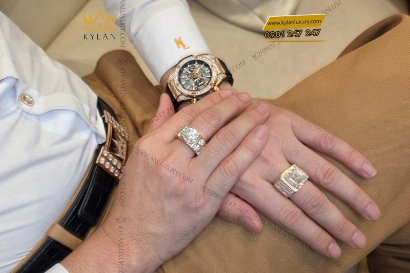 Đồng hồ Hublot Big Bang Unico King Gold Pavé 42mm