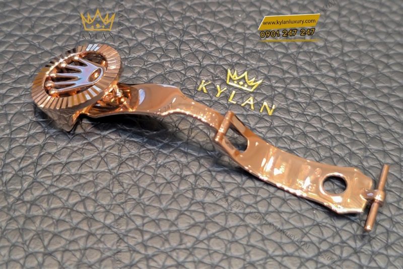 Khóa gập Rolex vương miện vành khía vàng hồng Au750