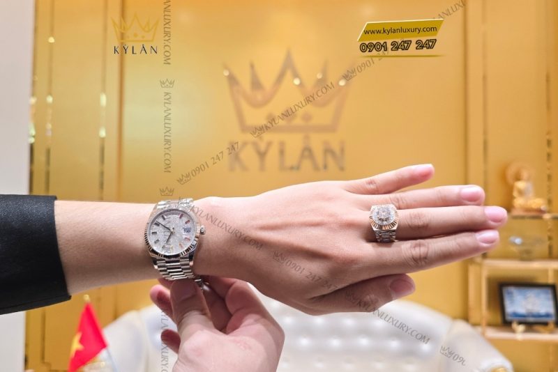 Đồng hồ Rolex Day Date 36 vàng trắng cọc rainbow 128239-0019