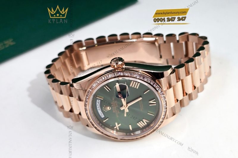 Đồng hồ Rolex Day Date 36 Olive custom vành kim vuông 128235-0089