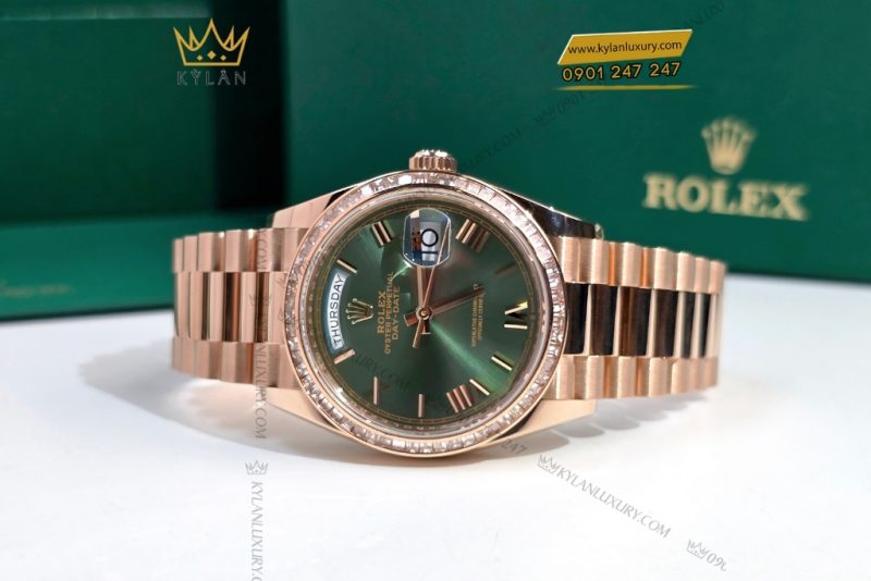 Đồng hồ Rolex Day Date 36 Olive custom vành kim vuông 128235-0089