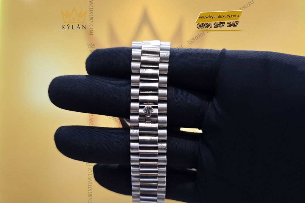 Kỳ Lân Luxury rolex day date 41 218239 0006 mat so bac kim cuong 12 Đồng hồ Rolex Day Date 41 mặt số bạc cọc kim cương 218239-0006