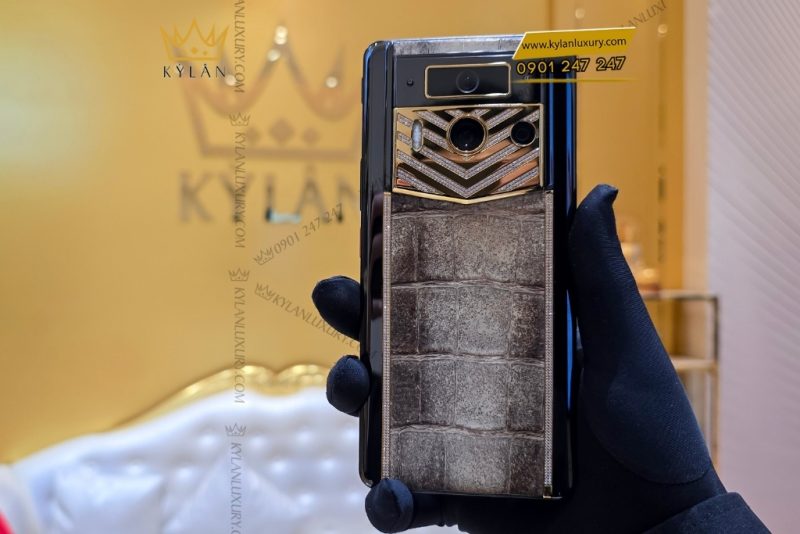 Điện thoại Vertu Meta 2 vàng vàng đính kim cương