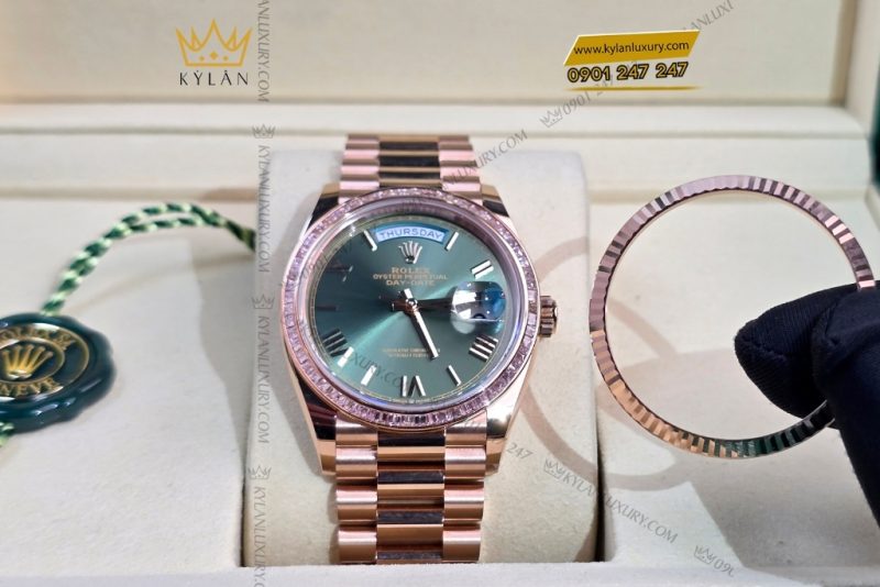 Vành bezel vàng hồng đính kim cương vuông