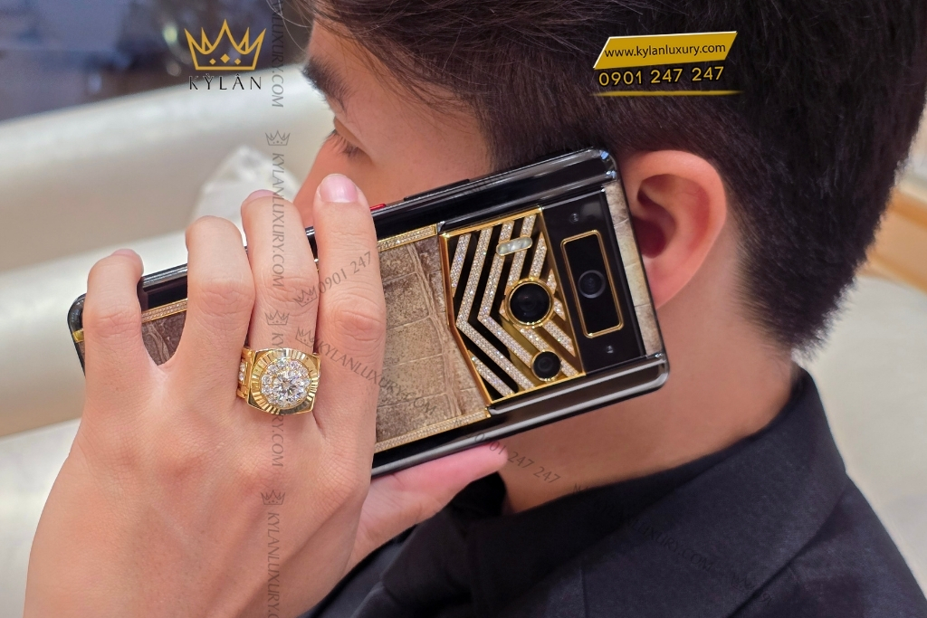 Kỳ Lân Luxury vertu meta 2 vang vang dinh kim cuong 5 1 Điện thoại Vertu Meta 2 vàng vàng đính kim cương