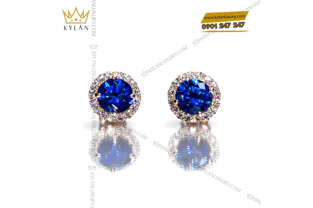 Bông tai vàng hồng Au750 đính kim cương và đá sapphire xanh