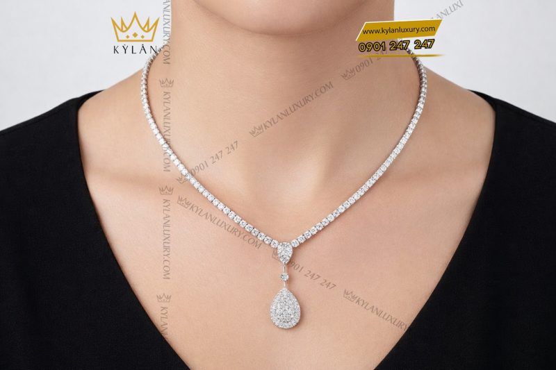 Dây chuyền vàng trắng Au750 đính kim cương