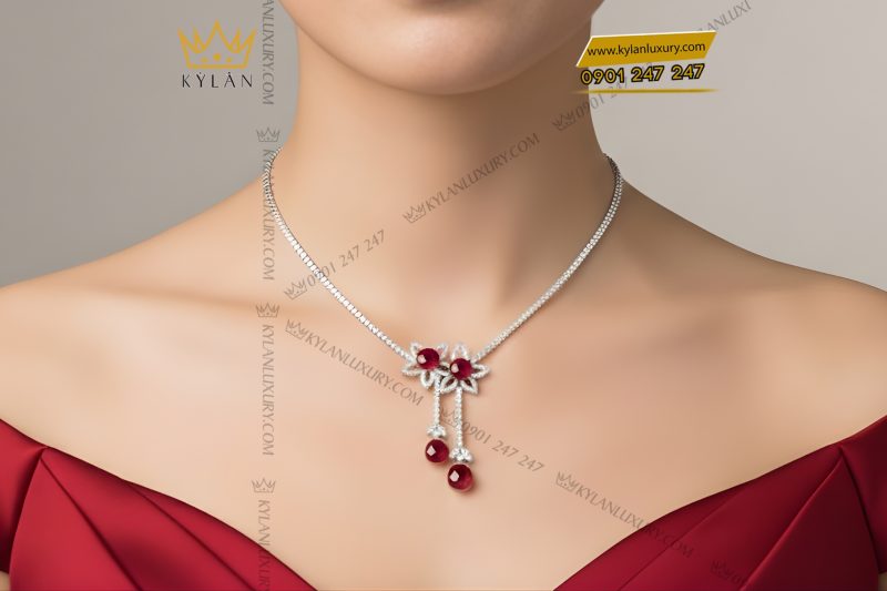 Dây chuyền vàng trắng Au750 đính kim cương và đá quý đỏ