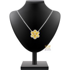 Dây chuyền vàng trắng Au750 đính kim cương và đá quý vàng