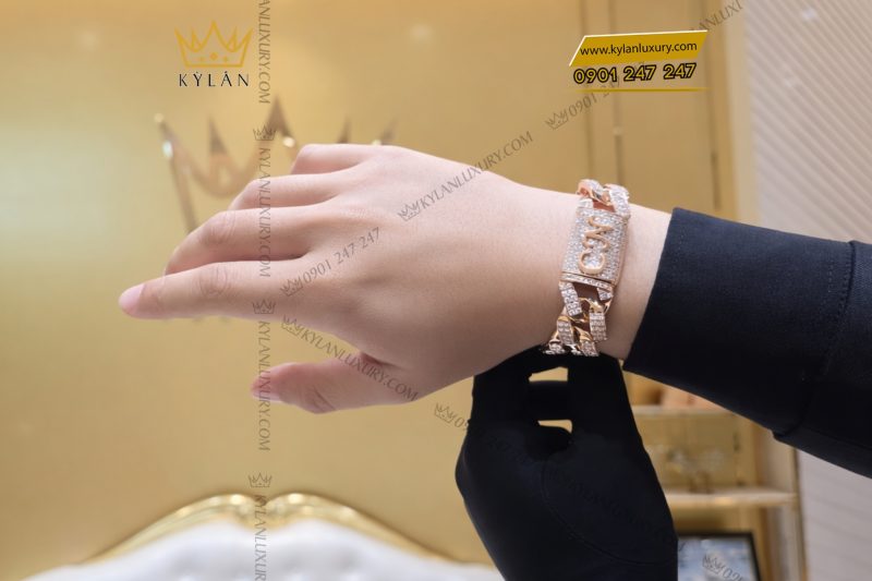 Lắc tay CN vàng hồng Au750 đính kim cương