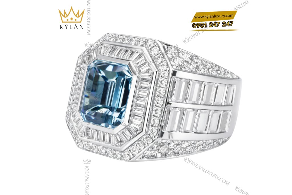 Nhẫn nam vàng trắng Au750 đính kim cương và đá quý xanh 12 Kỳ Lân Luxury Nhan nam vang trang Au750 dinh kim cuong va da quy xanh 5 Nhẫn nam vàng trắng Au750 đính kim cương và đá quý xanh
