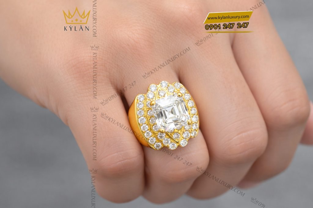 Nhẫn nam vàng vàng Au750 đính viên chủ kim cương vuông 12ly