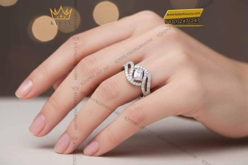 Nhẫn nữ vàng trắng Au750 đính kim cương