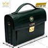 Túi Clutch da cá Alligator màu rêu đậm đính logo vàng LDH
