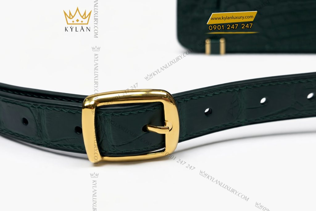 Kỳ Lân Luxury Tui Clutch da ca Alligator Dark Green 8 Túi Clutch da cá Alligator màu rêu đậm đính logo vàng LDH