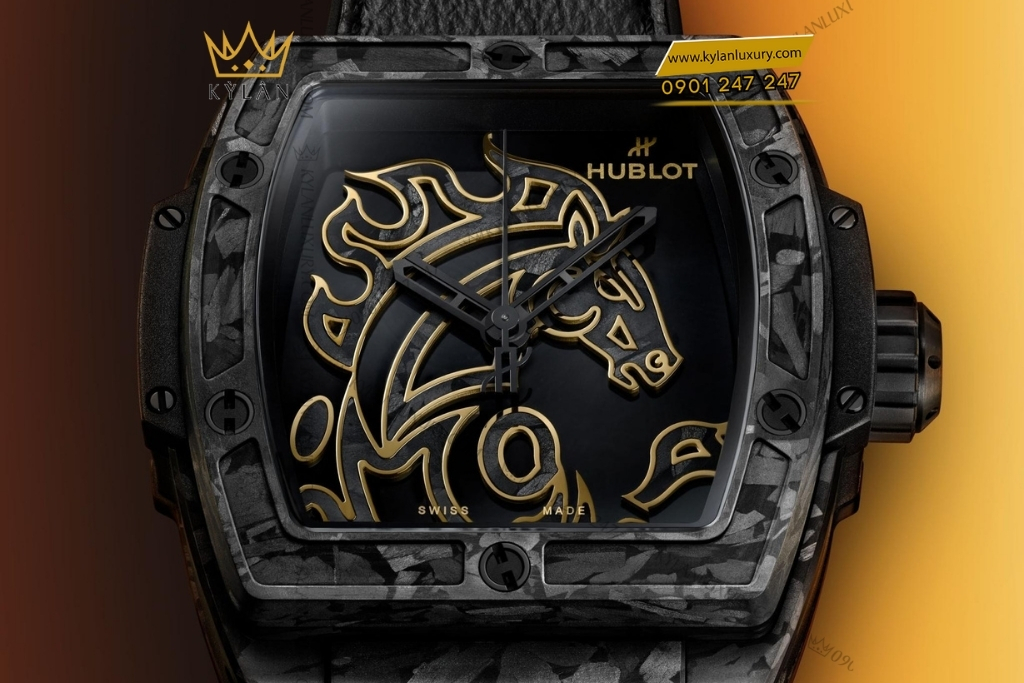Kỳ Lân Luxury hublot spirit of big bang year of horse frosted carbon 42mm 4 Đồng hồ Hublot Spirit of Big Bang Year of the Horse Frosted Carbon 42mm