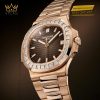 Đồng hồ Patek Philippe Nautilus vàng hồng vành kim vuông 5723/1R-010
