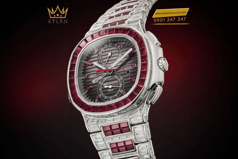 Đồng hồ Patek Philippe Nautilus vàng trắng ruby & kim cương 5990/1422G-001