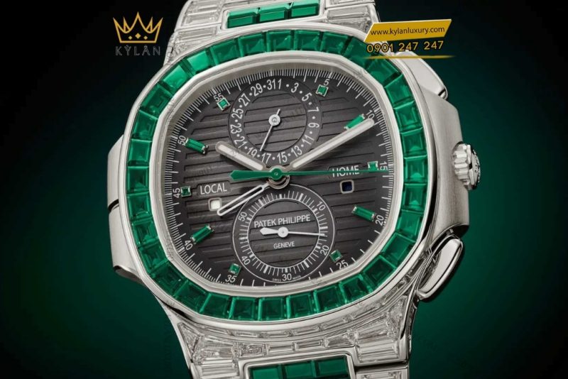 Đồng hồ Patek Philippe Nautilus vàng trắng emerald & kim cương 5990/1423G-001