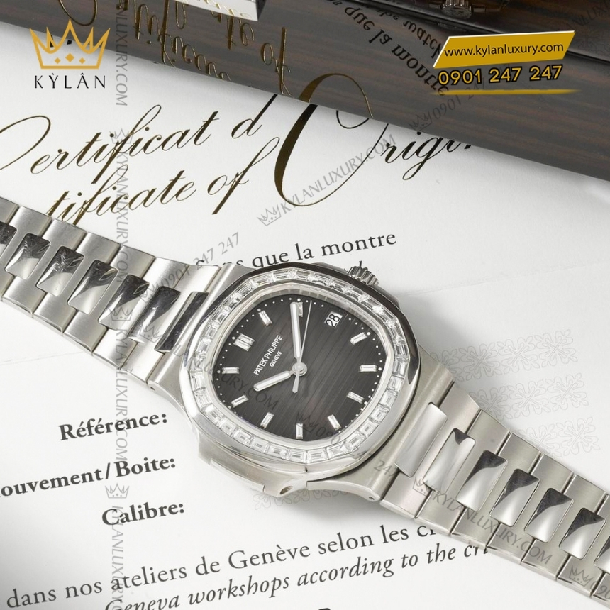 Kỳ Lân Luxury patek philippe nautilus platinum vanh kim cuong 5711 110p 001 7 Đồng hồ Patek Philippe Nautilus Platinum vành kim cương 5711/110P-001