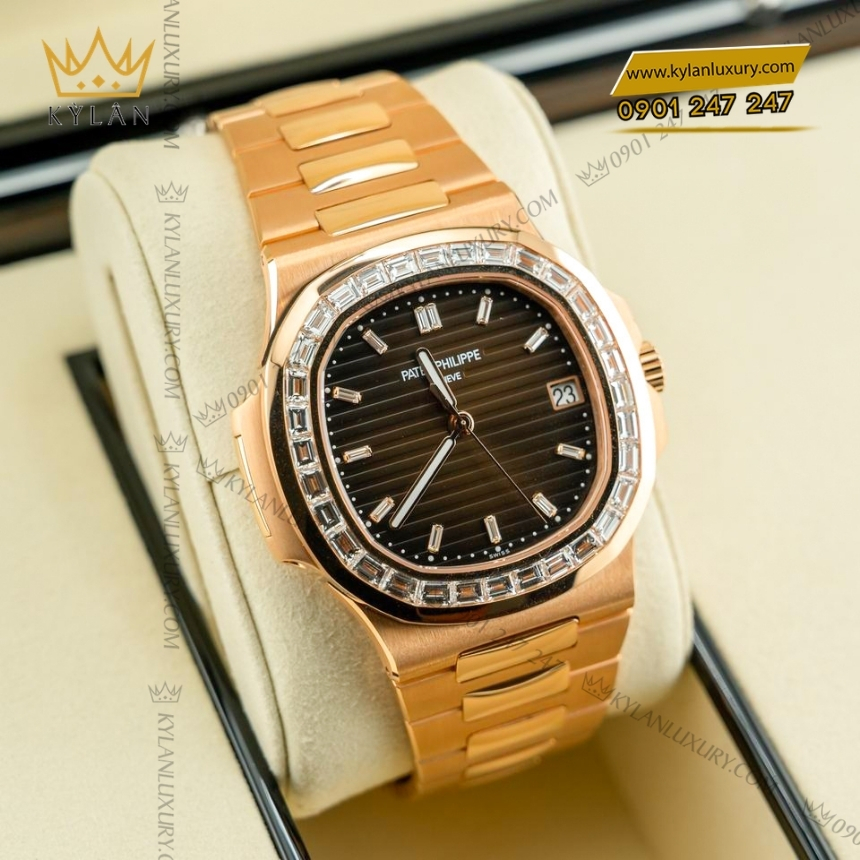 Kỳ Lân Luxury patek philippe nautilus vang hong vanh kim vuong 5723 1r 010 11 Đồng hồ Patek Philippe Nautilus vàng hồng vành kim vuông 5723/1R-010