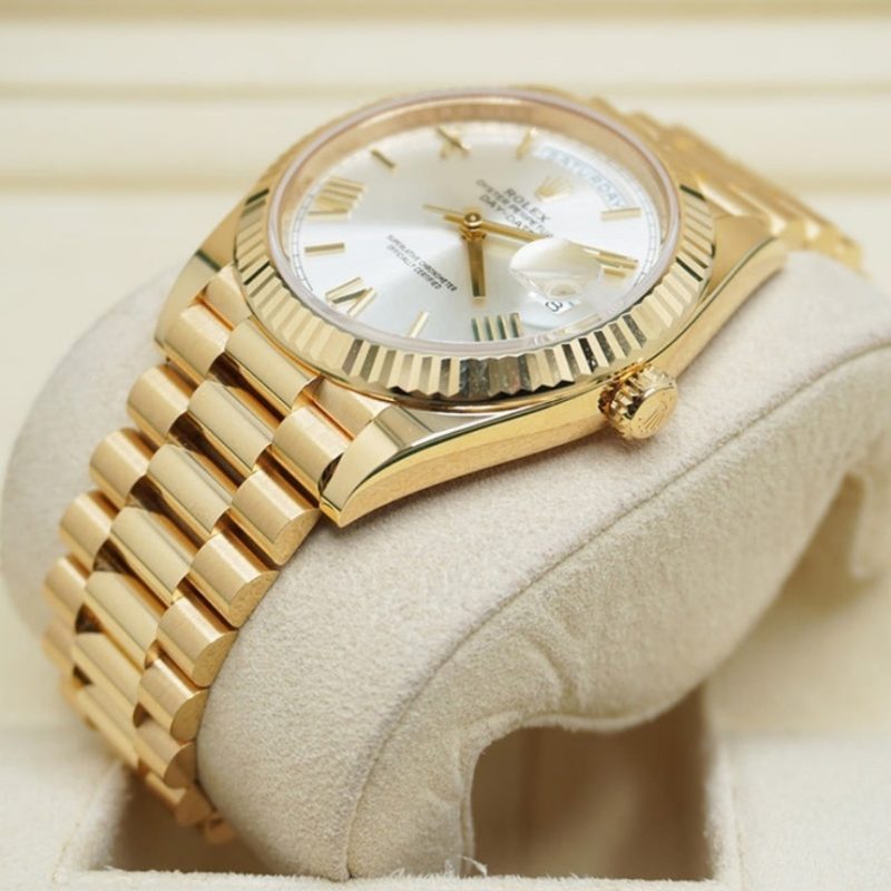 Đồng hồ Rolex Day Date 40 mặt bạc cọc La Mã 228238-0002