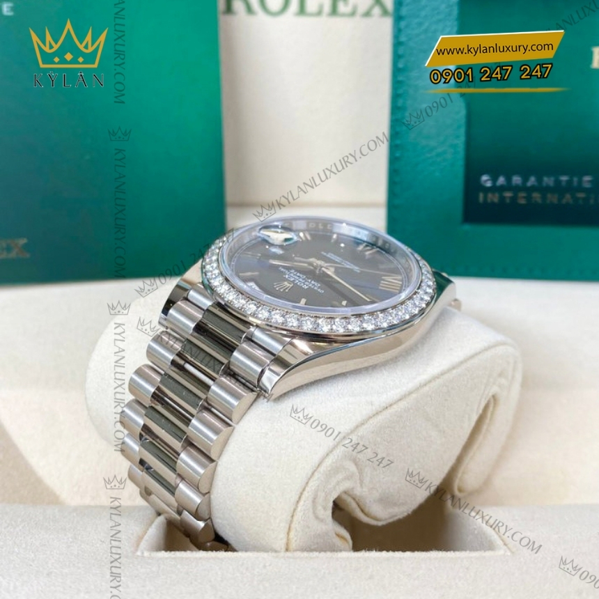 Kỳ Lân Luxury rolex day date 40 228349rbr 0005 mat xanh duong 4 Đồng hồ Rolex Day Date 40 mặt xanh dương vành kim 228349RBR-0005