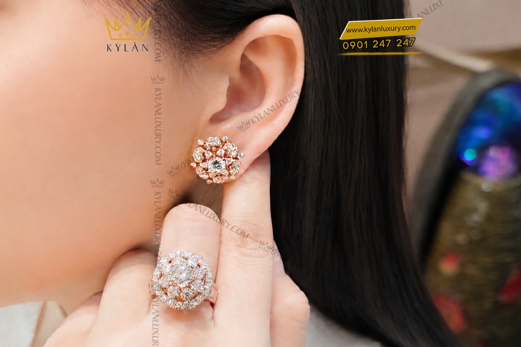 Bông tai kim cương vàng hồng Au750 đính viên chủ 5ly4
