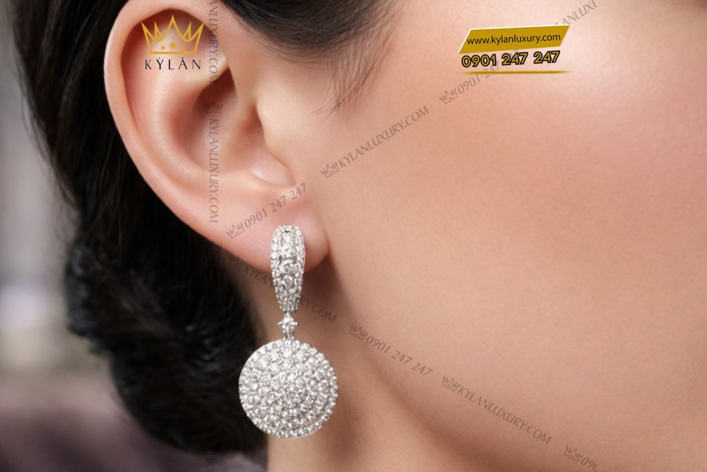 Bông tai vàng trắng Au750 đính kim cương