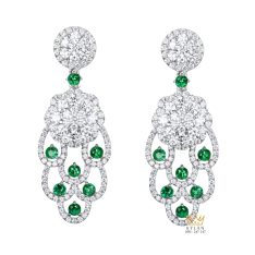 Bông tai vàng trắng Au750 đính kim cương và ngọc lục bảo Bông tai vàng trắng Au750 đính kim cương và ngọc lục bảo