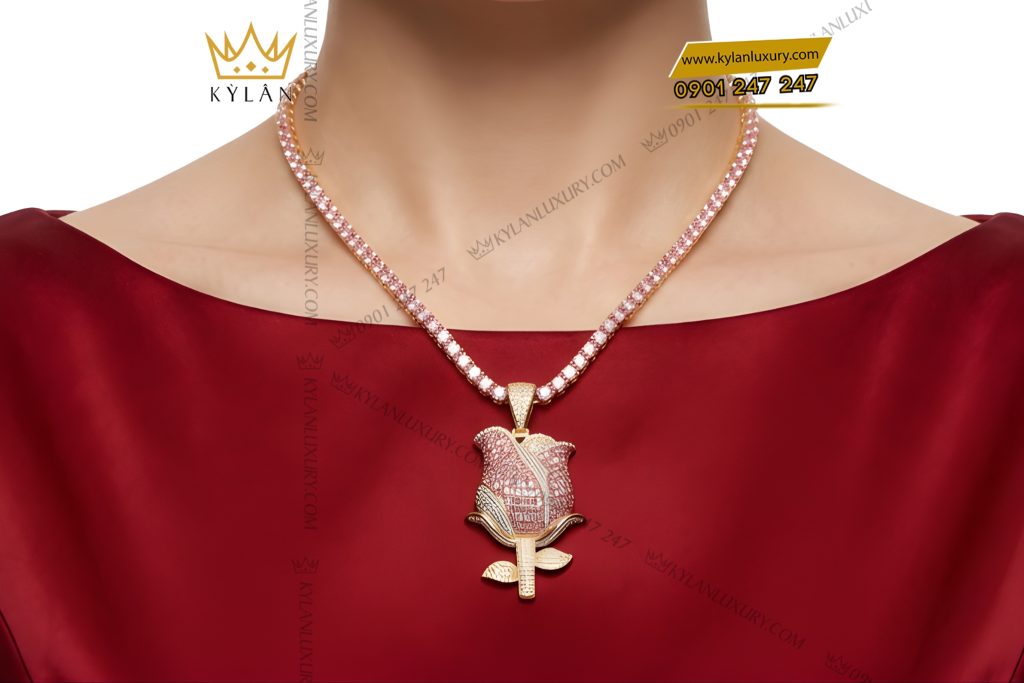 Dây chuyền Hoa Hồng vàng Au750 đính kim cương và đá quý hồng