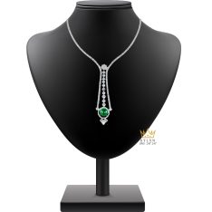 Dây chuyền vàng trắng Au750 đính kim cương và ngọc lục bảo