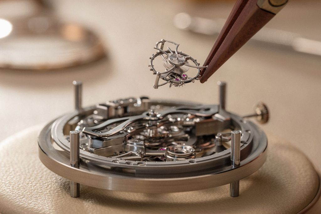 Kỳ Lân Luxury GP Minute Repeater Flying Bridges.jpg2 Đồng hồ Girard-Perregaux Minute Repeater Flying Bridges