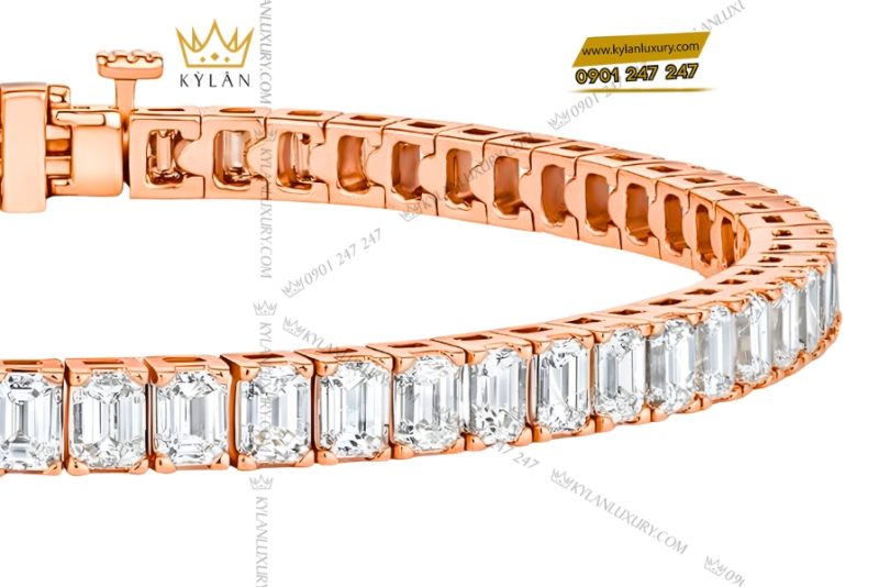 Lắc tay vàng hồng Au750 đính kim cương baguette