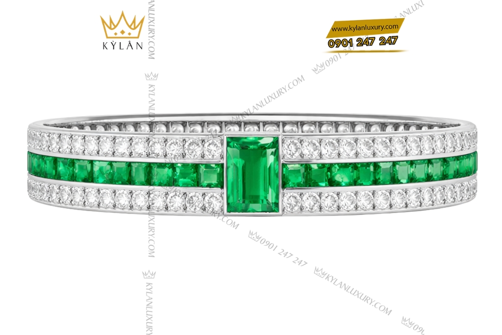 Lắc tay vàng trắng Au750 đính kim cương và ngọc lục bảo