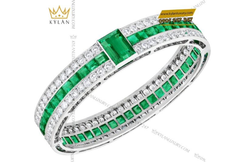 Lắc tay vàng trắng Au750 đính kim cương và ngọc lục bảo