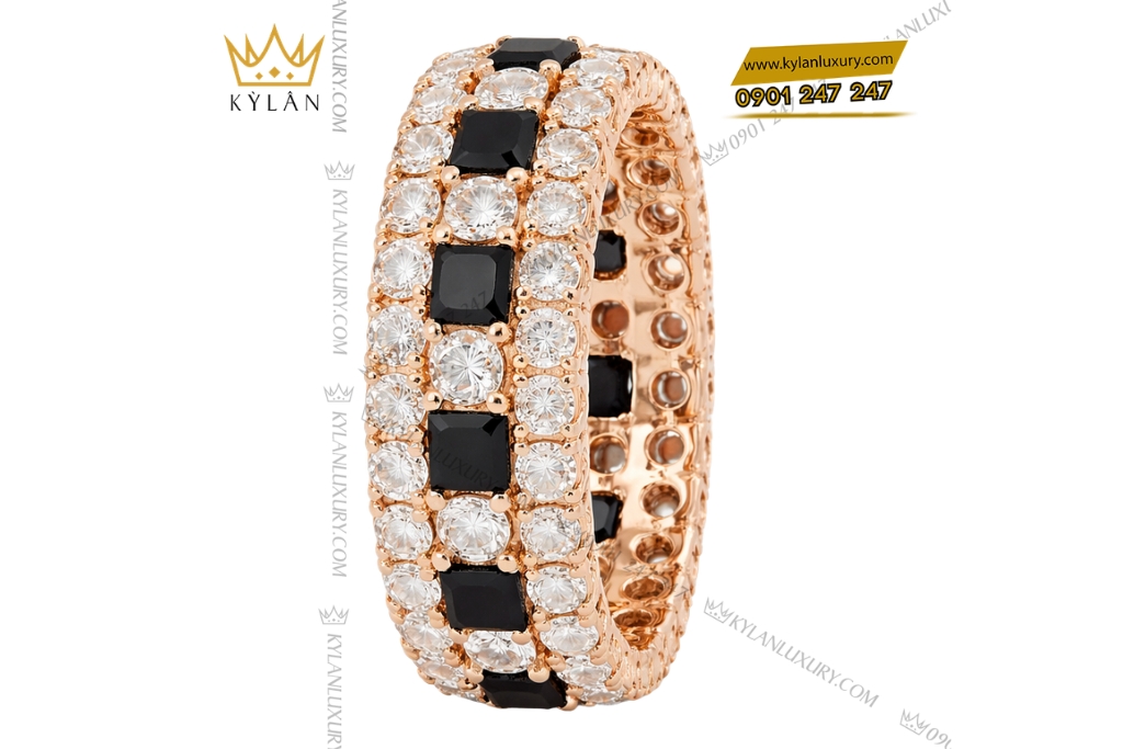 Kỳ Lân Luxury Nhan nu vang hong Au750 dinh kim cuong va sapphire den 6 Nhẫn nữ vàng hồng Au750 đính kim cương và sapphire đen